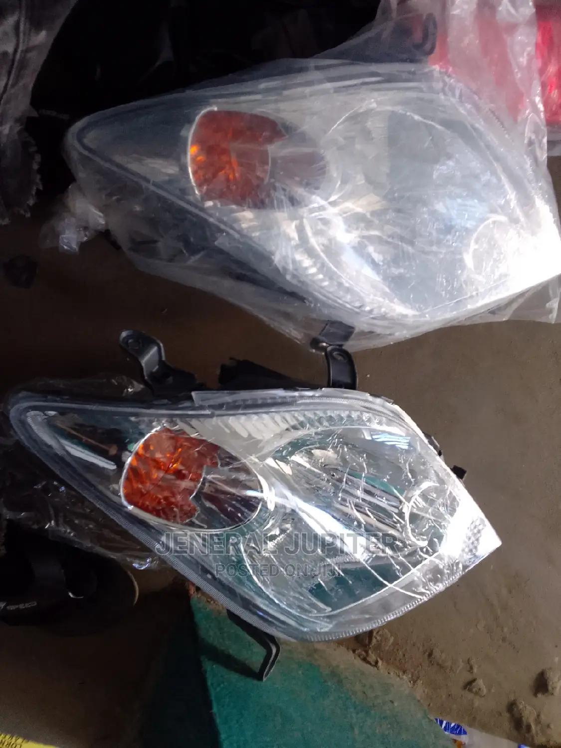 Toyota Scion XA Headlight Pair Available.