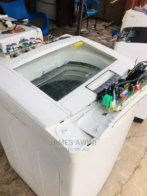 Modern Door to Door Washing Machine Technician