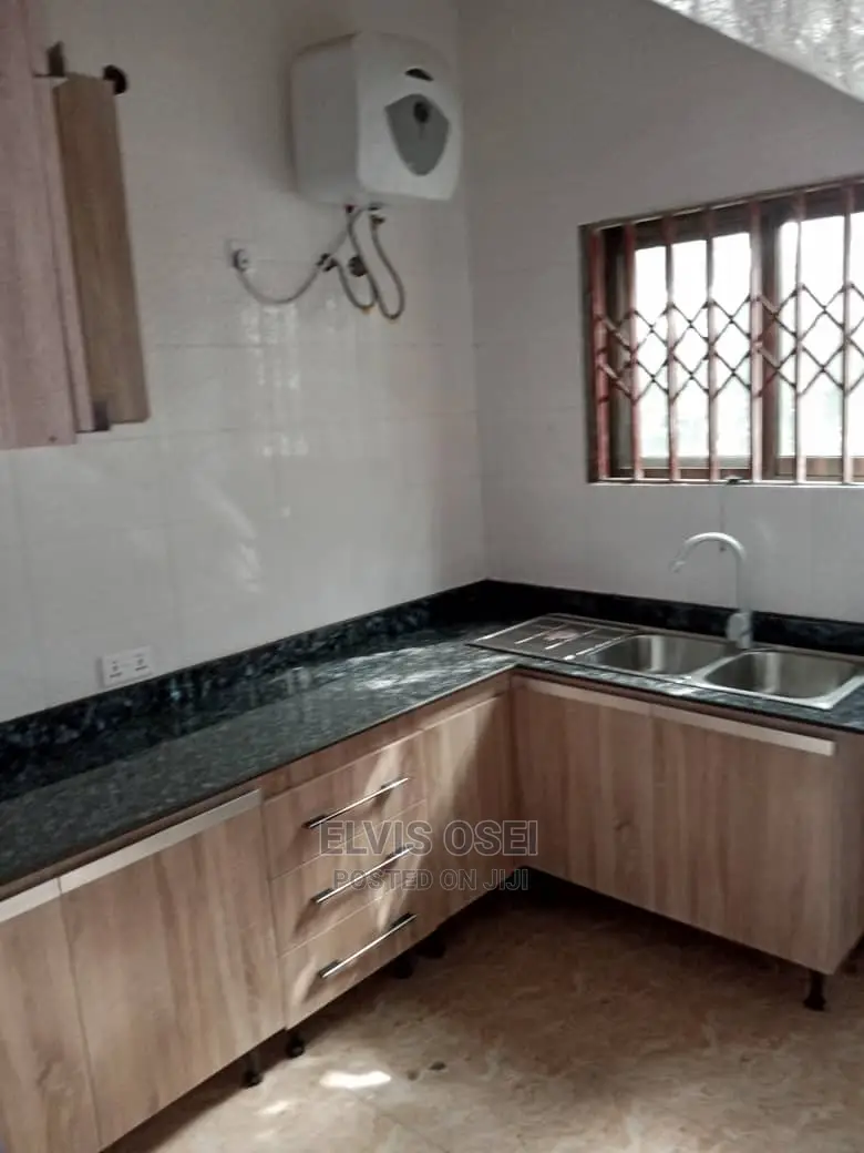 2bedroom Self Contained Around Scc