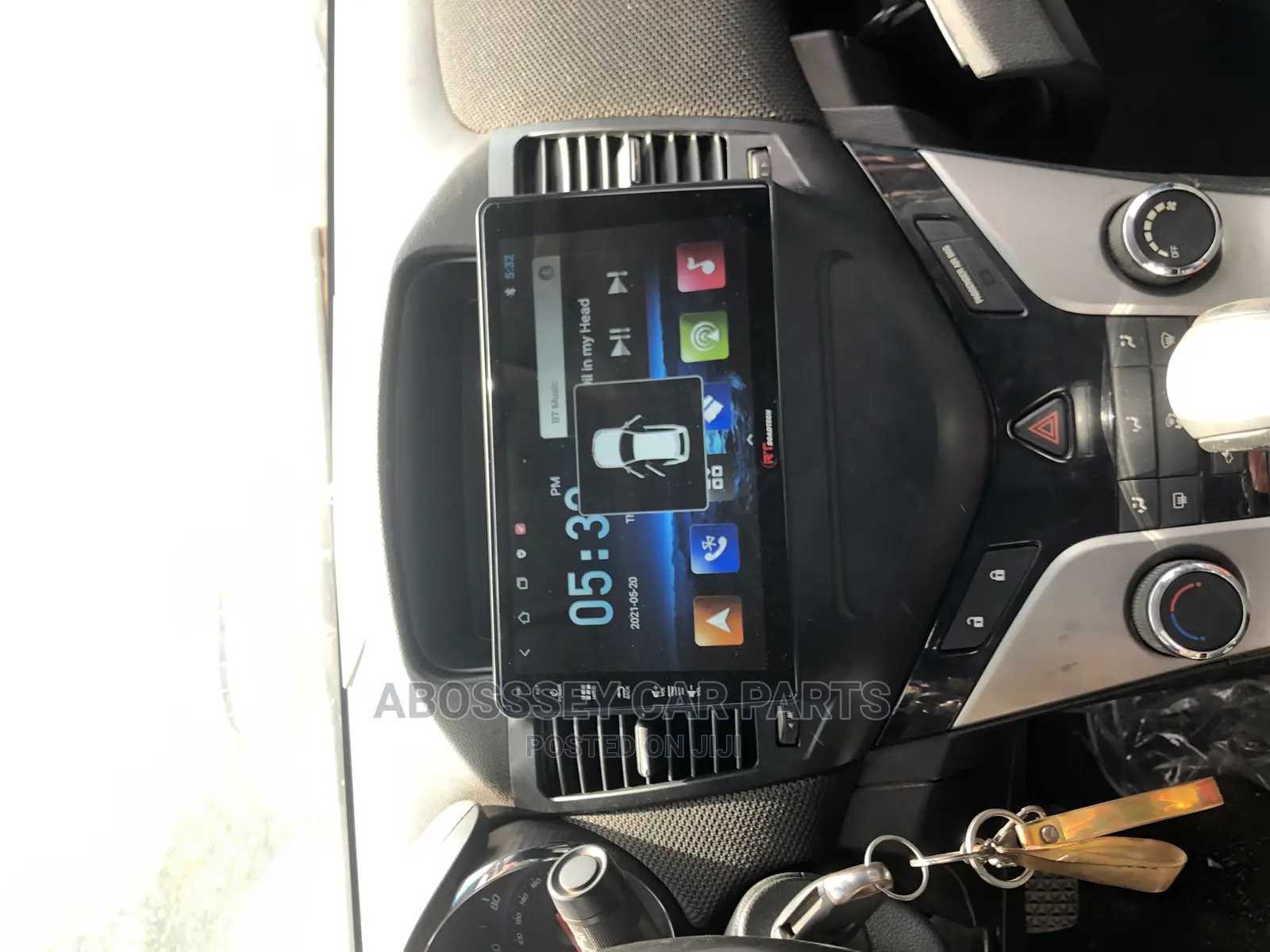 Chevrolet Cruze 2011 to 2013 Android Available