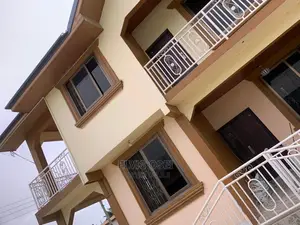 3bedroom Apartment Around Lapaz Nii Boi Town