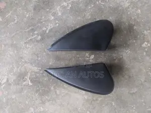 Toyota Corolla 2017 Mirror Pad
