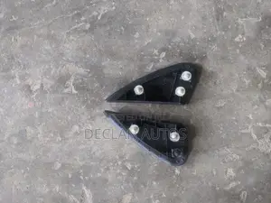 Toyota Corolla 2017 Mirror Pad