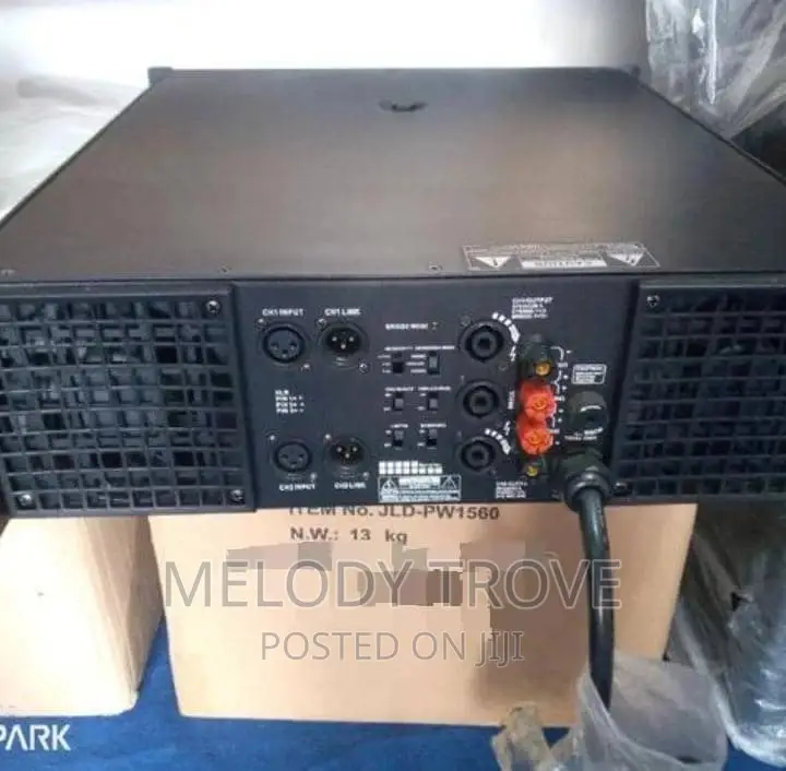 Crest Audio Ca18 Amplifier