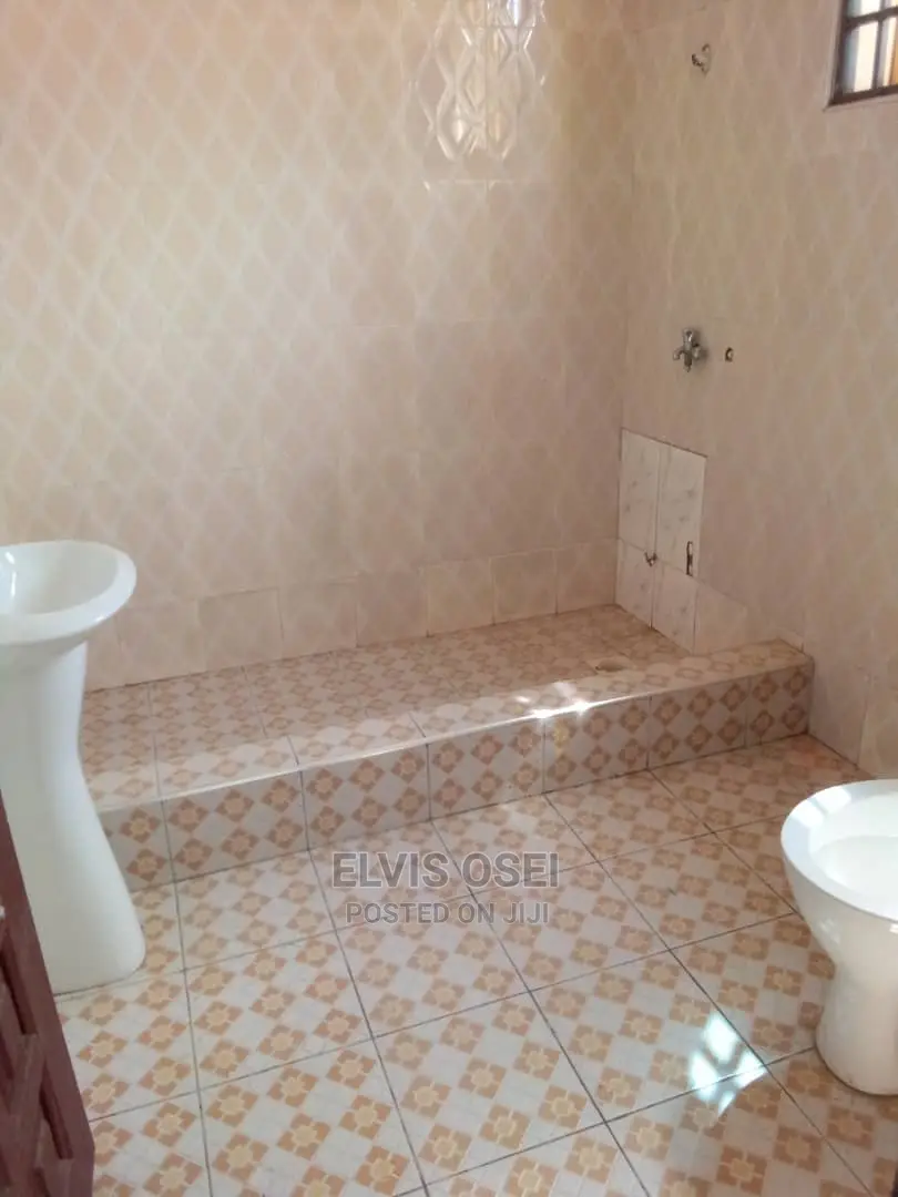 2bedroom Apartment at Blue Kloss Gbawe