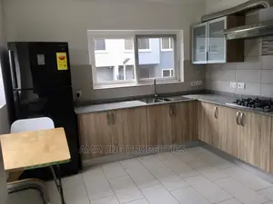 Furnished 4bdrm Townhouse / Terrace in Cantonments for Rent