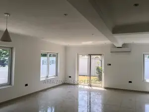 Furnished 4bdrm Townhouse / Terrace in Cantonments for Rent