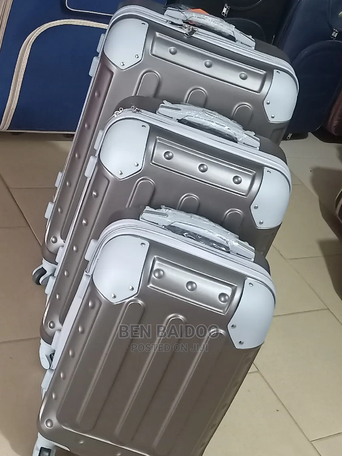 Unisex Traveling Bags