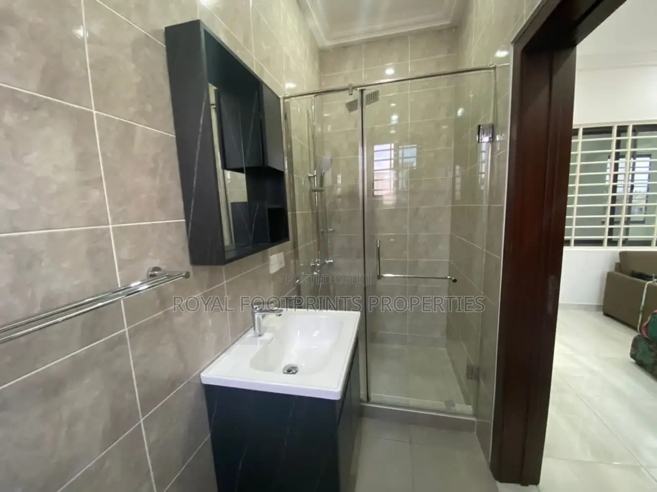 5bdrm House in Royal Footprint, East Legon for Sale