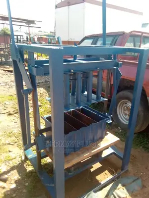 Concrete Making Machines for Producing Blocks