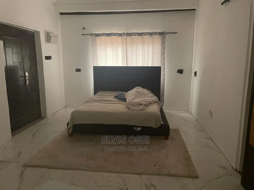 3bdrm House in Oyibi for Sale