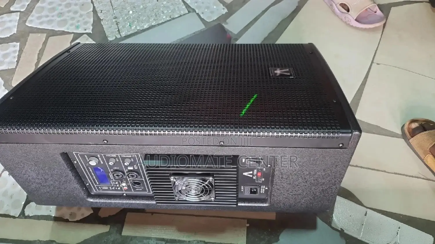 Active Stage Monitors