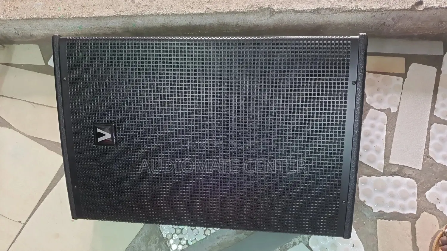 Active Stage Monitors