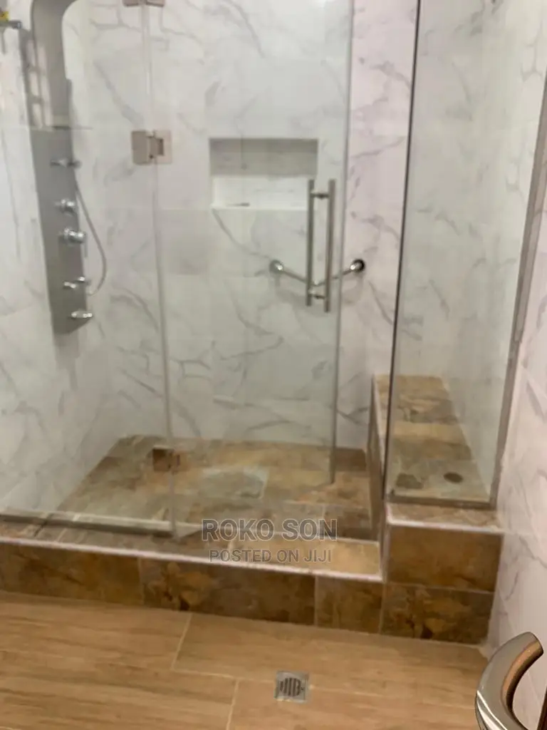 4bdrm Duplex in Dr Roko, Ashomang Estate for Sale