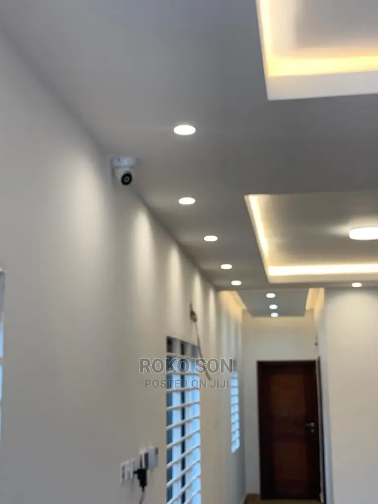 4bdrm Duplex in Dr Roko, Ashomang Estate for Sale