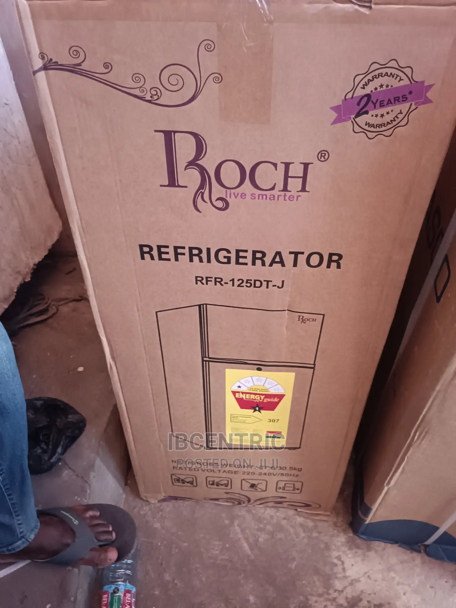 Roch 138L Top Freezer Double Door Refrigerator