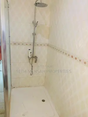 Furnished 10bdrm House in 16 Bedroom Apartment, Tesano for sale