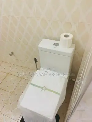 Furnished 10bdrm House in 16 Bedroom Apartment, Tesano for sale