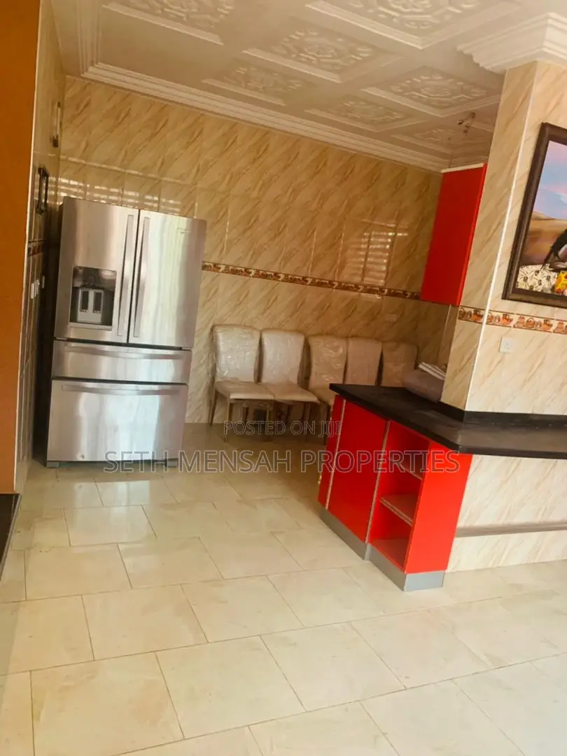 Furnished 10bdrm House in 16 Bedroom Apartment, Tesano for sale
