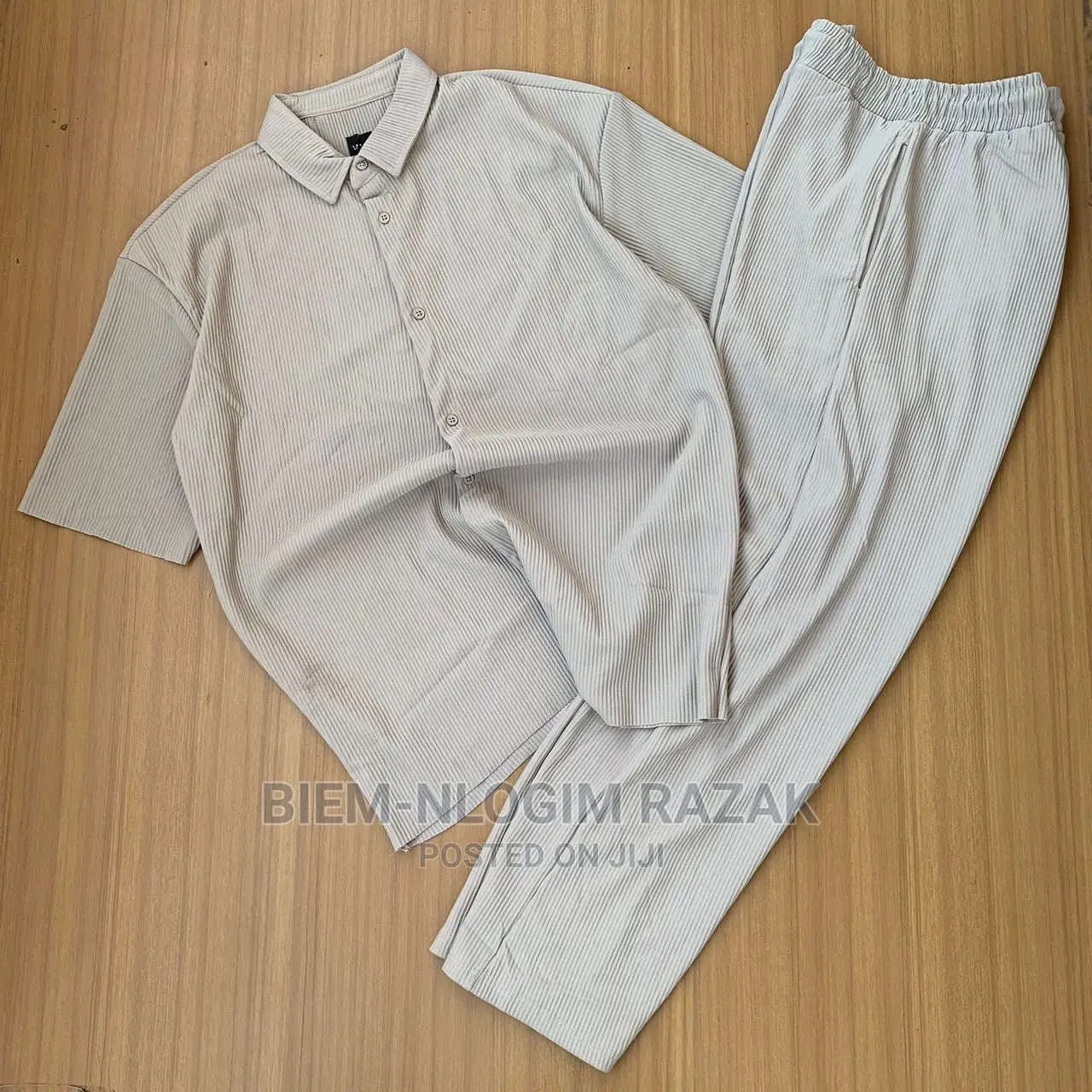 Super Classic Vintage Top N Down Available in Stock
