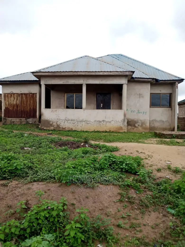 3bdrm House in Joma, Ablekuma for Sale