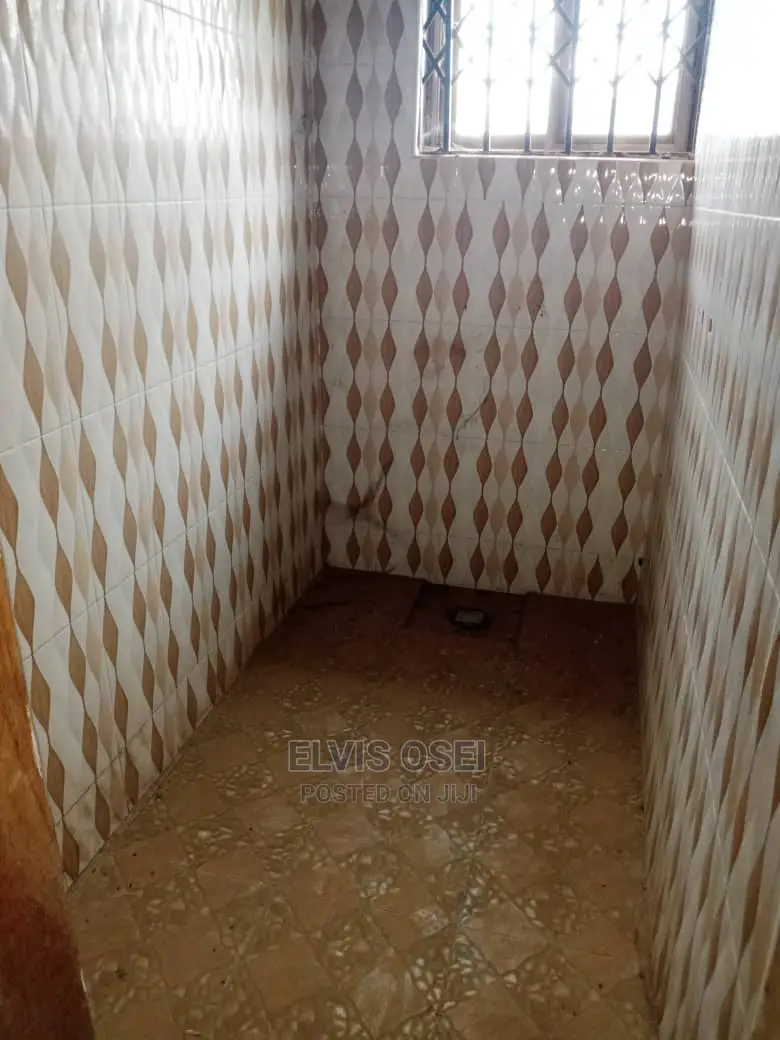 3bdrm House in Joma, Ablekuma for Sale