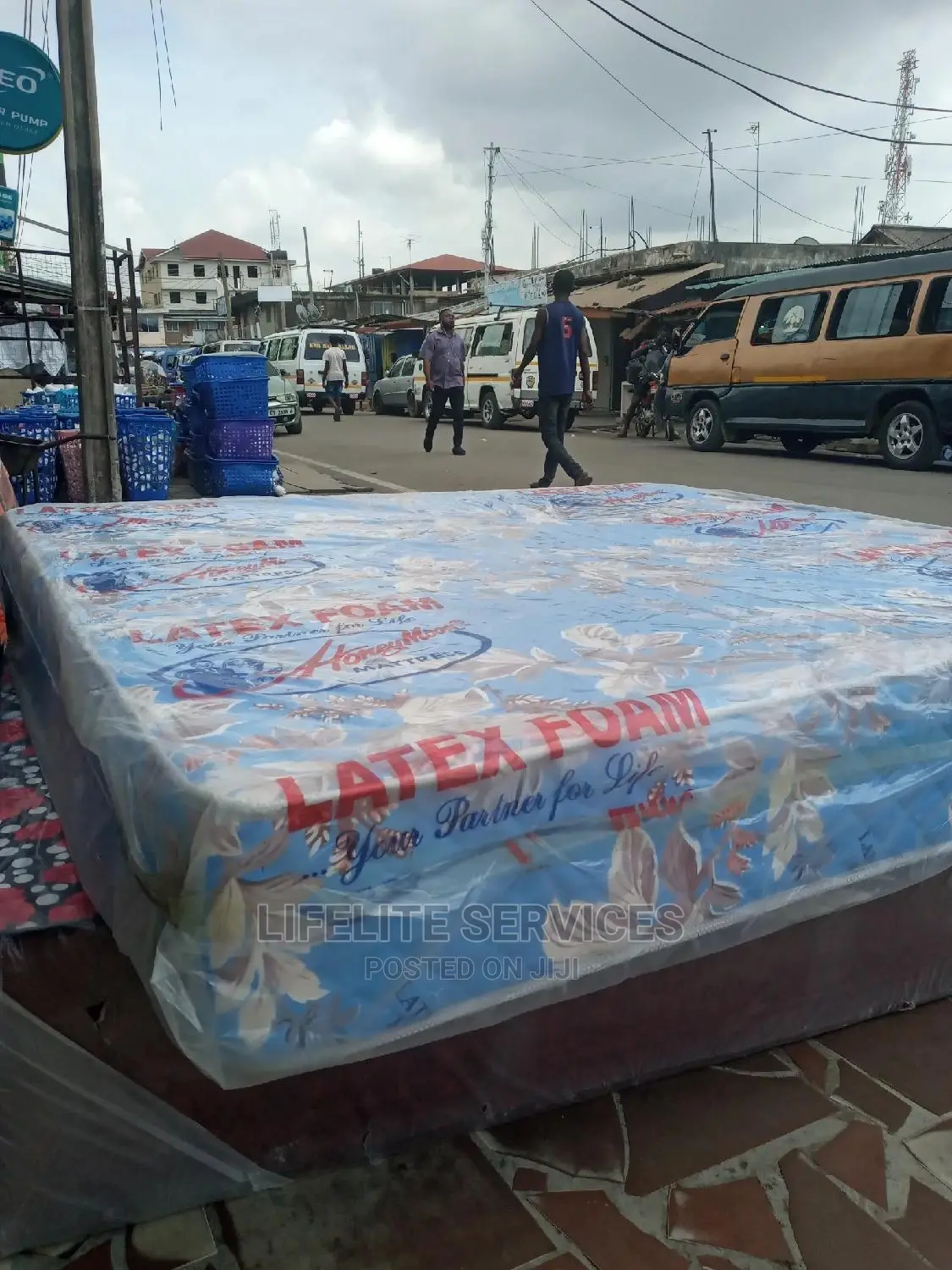 High Density Mattress - 10" Queen