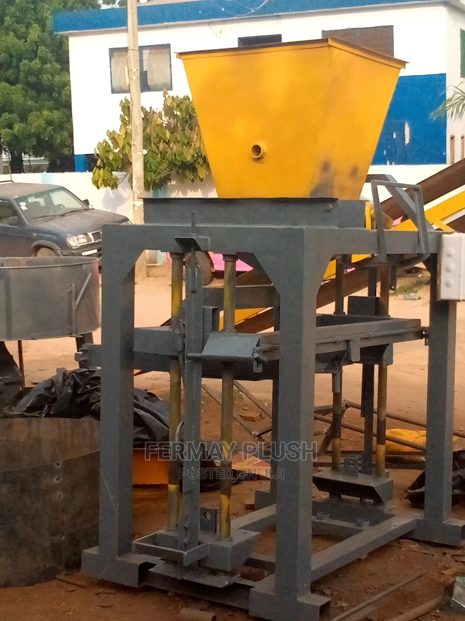 Newly Built Concrate Block Automated Machine for Sale