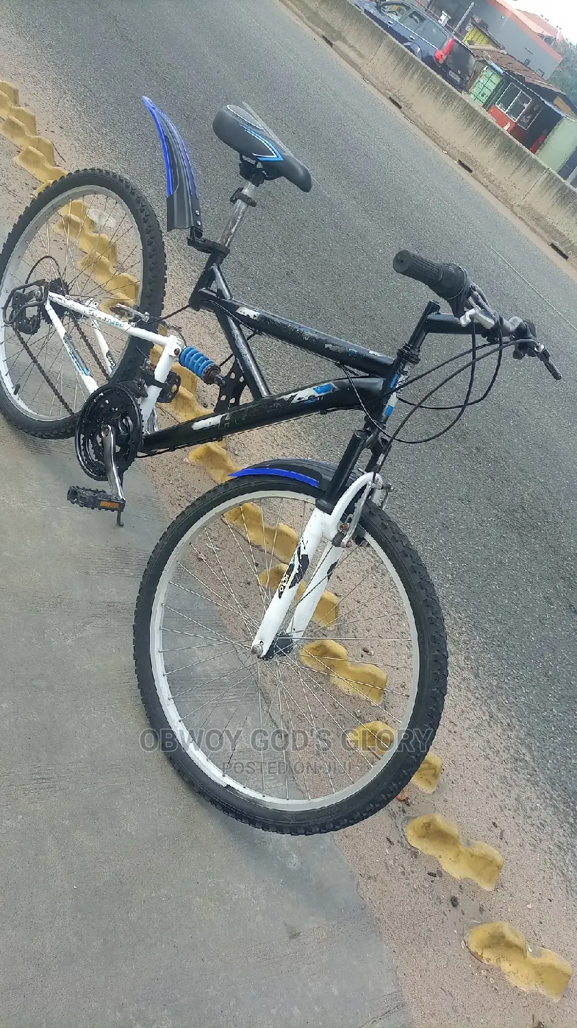 Spring Black Bounce Bike