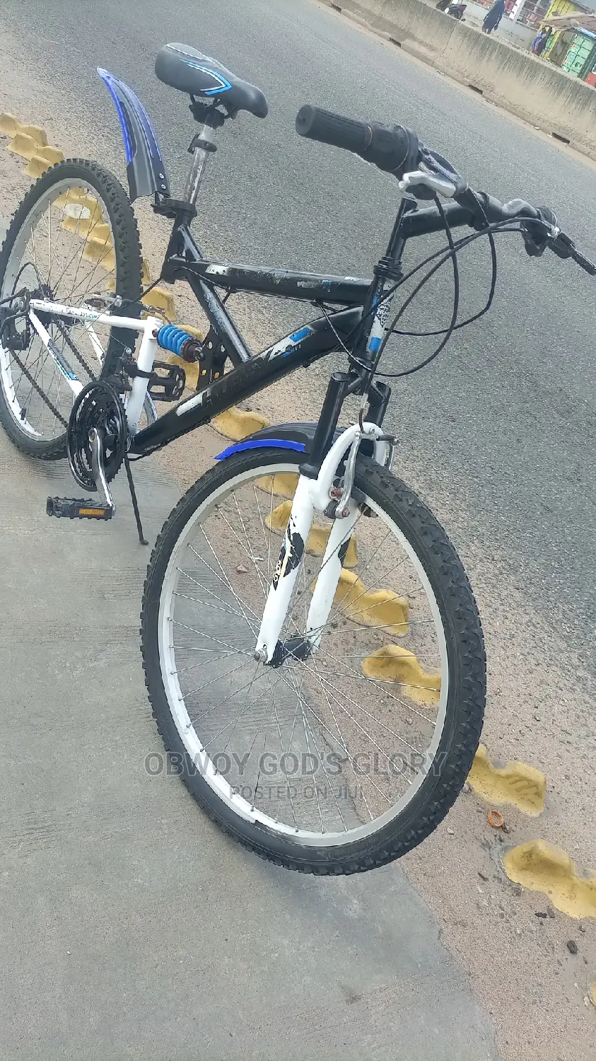 Spring Black Bounce Bike
