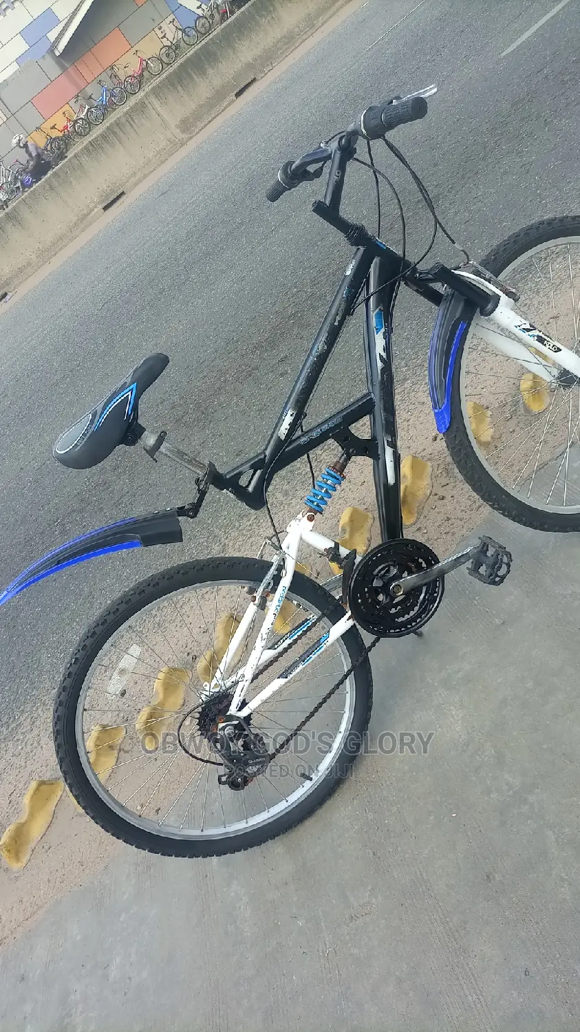 Spring Black Bounce Bike