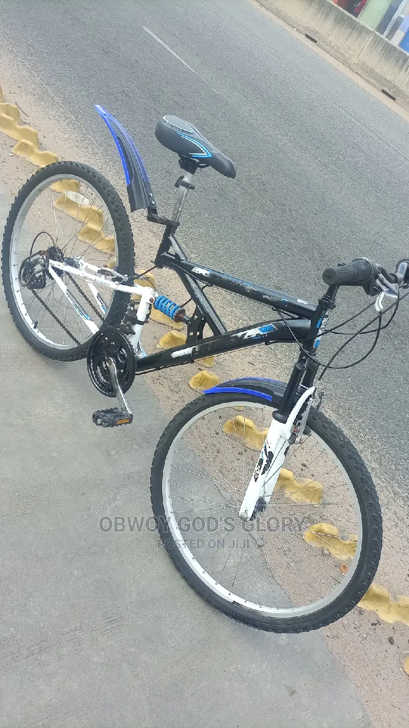 Spring Black Bounce Bike
