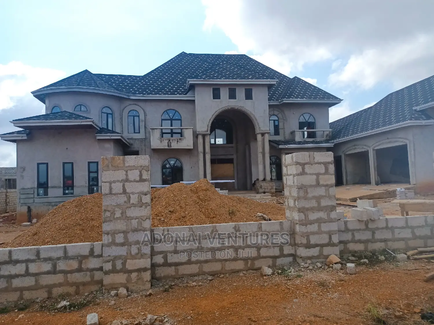 Residential Plot of Land for Sale in Gric New Mission