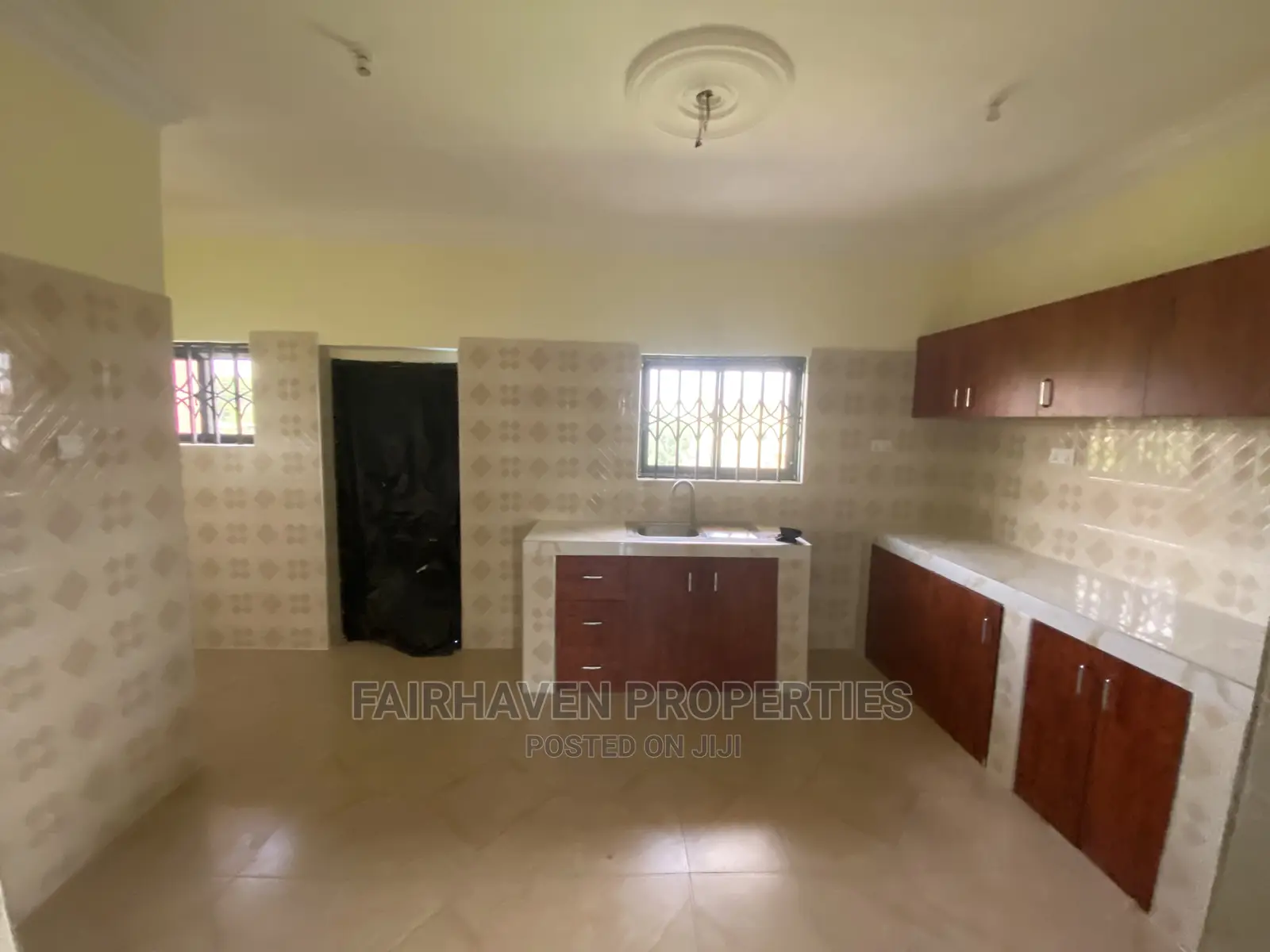 2bdrm Apartment in Tseaddo, Airport Residential Area for Rent
