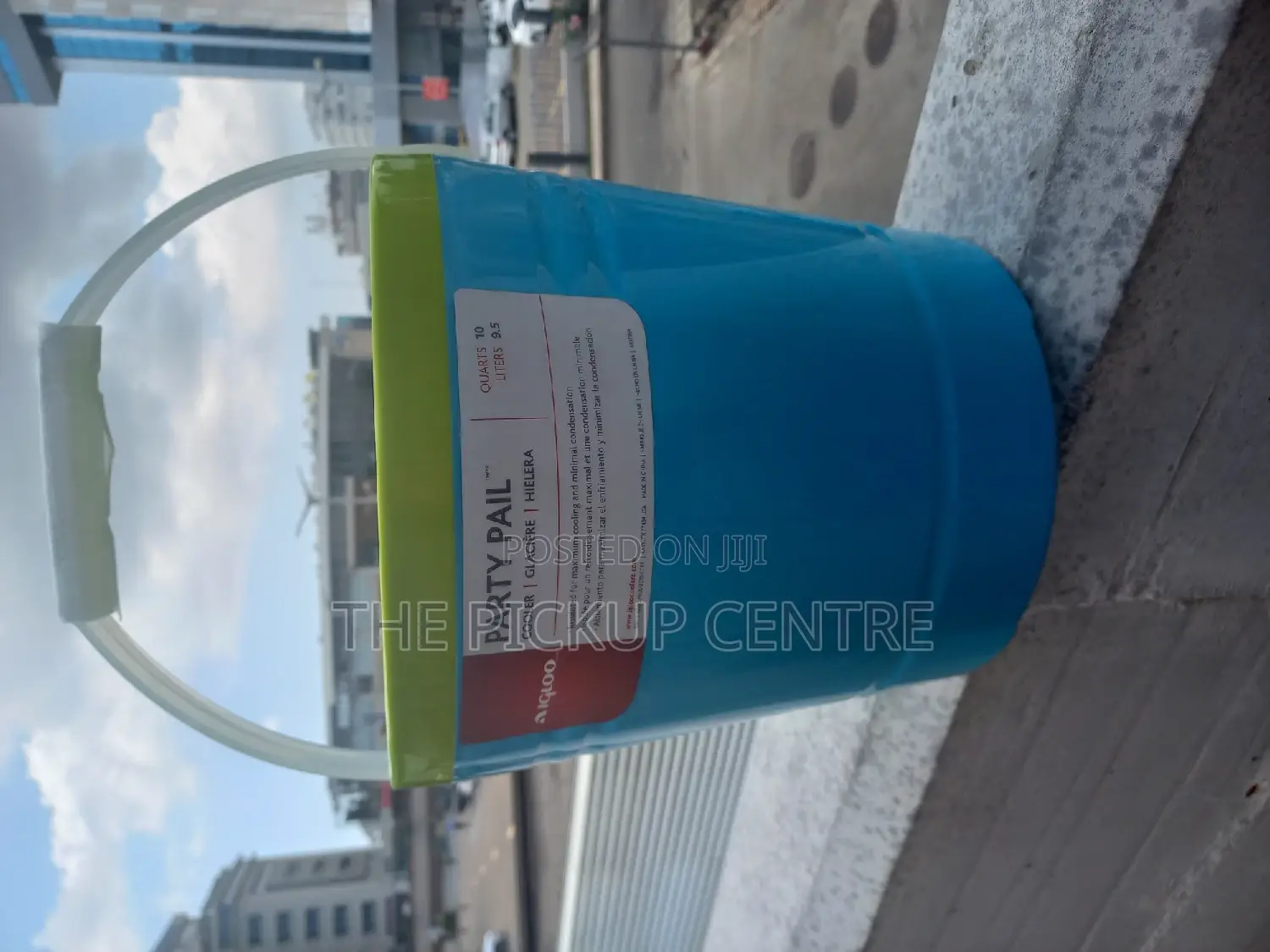 Igloo Party Pail