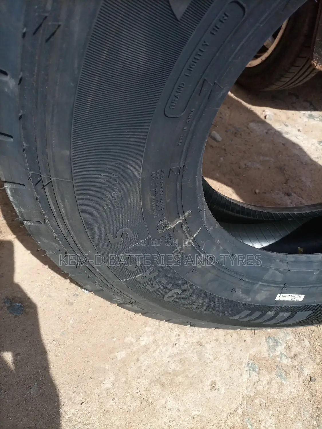 9.5R17.5 Brand New Tyres Tires