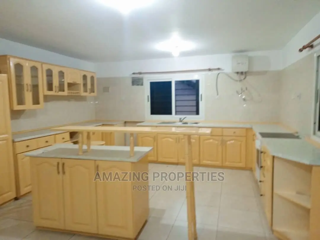 4bdrm House in Spintex for rent