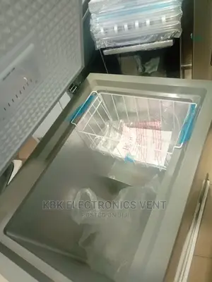 Roch 150ltr Chest Freezer Single Door