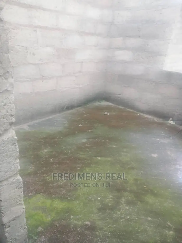 4bdrm House In Fredimens Real, Accra Metropolitan For Sale