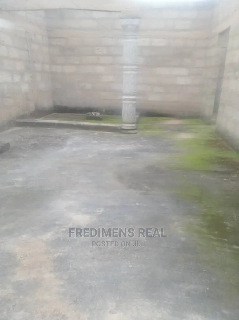 4bdrm House In Fredimens Real, Accra Metropolitan For Sale