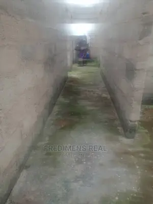 4bdrm House In Fredimens Real, Accra Metropolitan For Sale