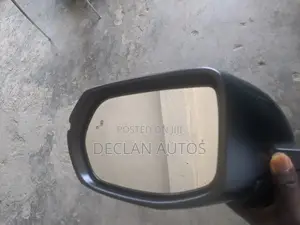 Honda CR-V 2019 Touring Mirror