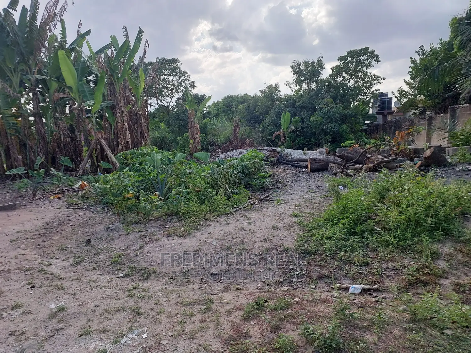 A Land at Brofoyeduru-Adumasa for Sale