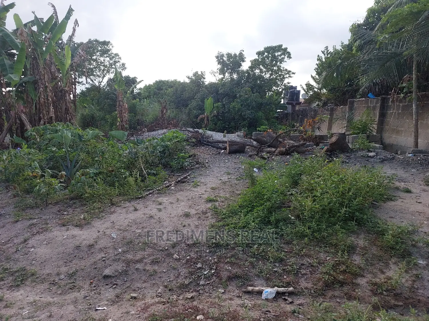 A Land at Brofoyeduru-Adumasa for Sale