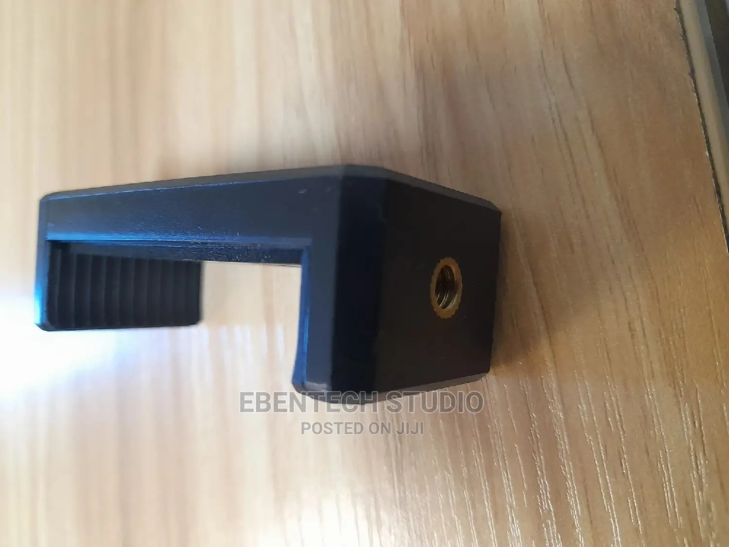 Phone Tripod Holder for Livve Streaming