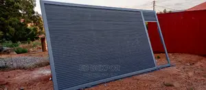 I Sliding Gate