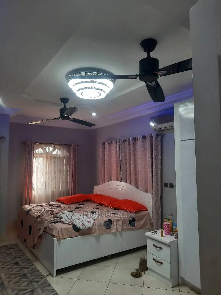 6bdrm Duplex in Dr Roko, West Legon for sale