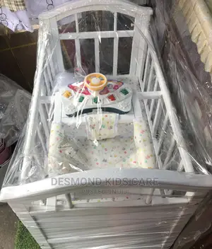 Baby’S Wooden White Cot