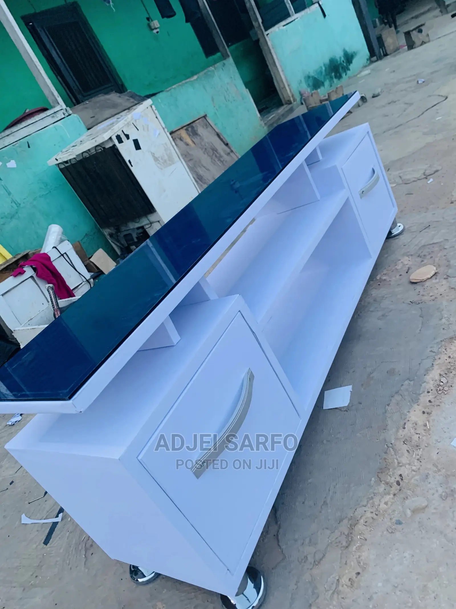 Original Tv Stand on Top With Quality Glass
