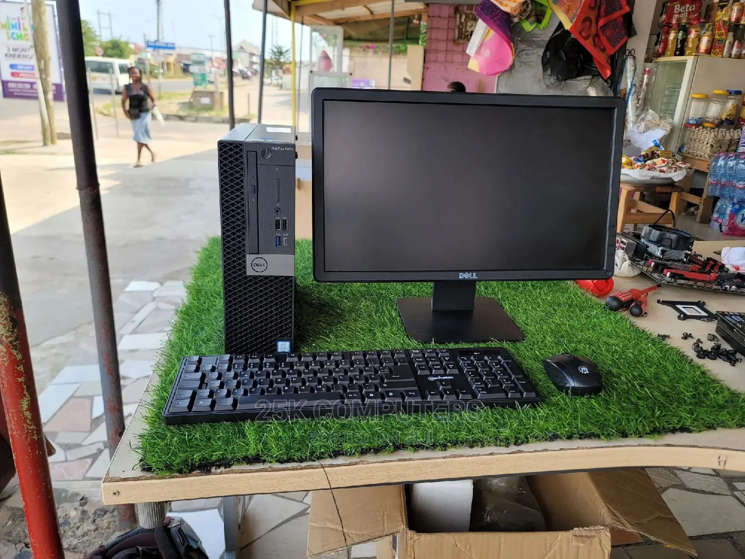 Desktop Computer Dell OptiPlex 5060 8GB Intel Core i5 SSD 256GB